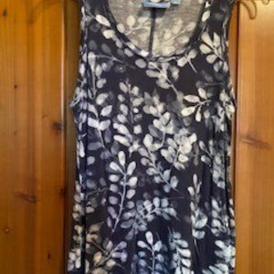 Simply Vera Sleeveless Top